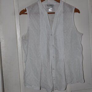 NorthStyle White Sleeveless Button-Down Shirt